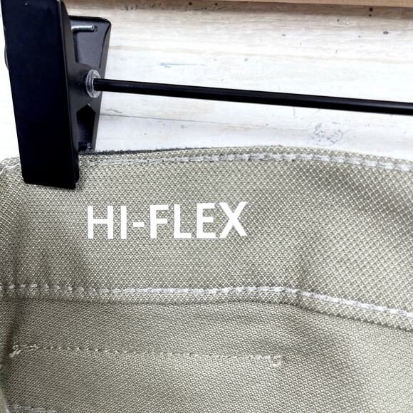 BRAX Chuck Hi Flex Jeans Green Slim Straight Leg Lightweight Stretch Mens 32x34 - Picture 8 of 10